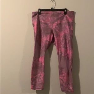 Under Armour plus size 2XL heat gear compression